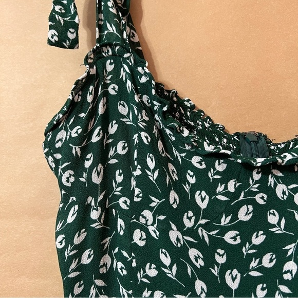 Reformation Christine Dress Susanna Green Floral Tie Shoulder Mini Dress Size 10 - Picture 7 of 13